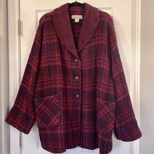 Boyne Valley Weavers 3-Button Front Oversized Sweater Burgundy